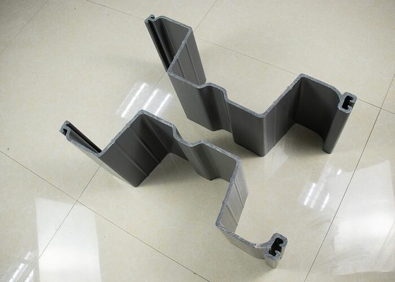 खरीदें शून्य विषाक्त कोटिंग्स पीवीसी शीट ढेर ग्रे रंग नदी संरक्षण के लिए online manufacture