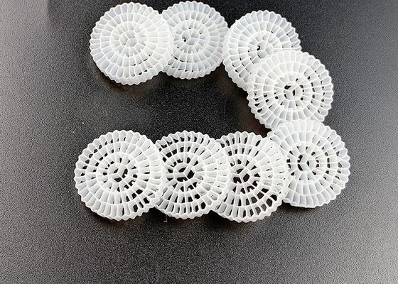खरीदें बड़ी सतह उच्च दक्षता K3 MBBR बायोमास MBBR जल उपचार online manufacture