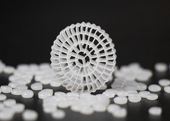 खरीदें एचडीपीई सफेद रंग चलती बिस्तर बायोफिल्म रिएक्टर तेजी से वृद्धि online manufacture