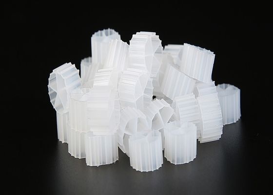 खरीदें कोई भी रंगीन एचडीपीई Kaldnes K1 फ़िल्टर मीडिया बायो फिल्म फास्ट 10mm X 7mm online manufacture