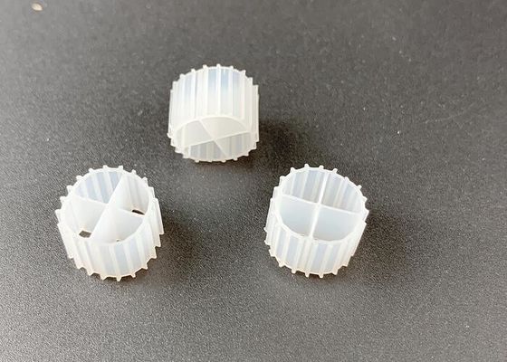 11*7mm MBBR बायो फिल्टर मीडिया K1 सफेद रंग और कुंवारी एचडीपीई सामग्री के साथ