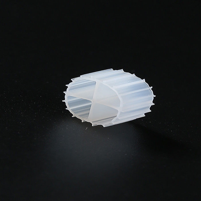 सीवेज ट्रीटमेंट सफेद एमबीबीआर बायो मीडिया चलती बिस्तर फिल्टर मछलीघर