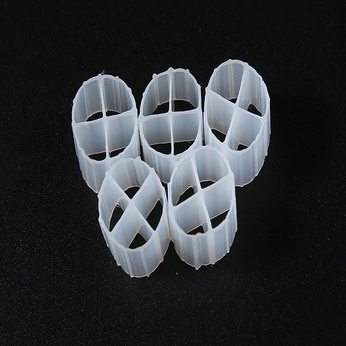 सफेद फ्लोटिंग फिल्टर मीडिया वर्जिन एचडीपीई सामग्री PE01 12 मिमी X 9 मिमी