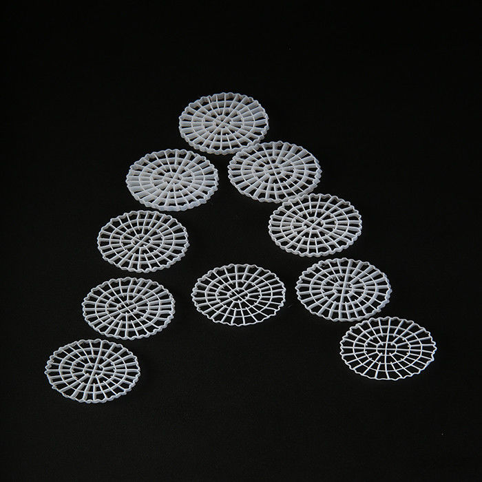 स्व-सफाई प्लास्टिक MBBR K5 बायोसेल फिल्टर मीडिया अपशिष्ट जल उपचार के लिए चीन निर्माता बायोसेल निर्यातक