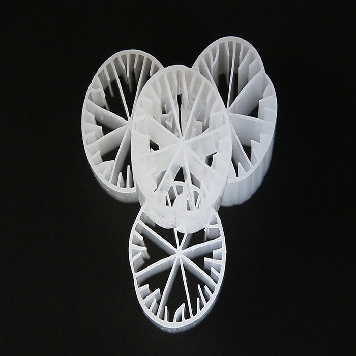 एचडीपीई फिल्टर मीडिया फ्लोटिंग फिल्टर मीडिया एमबीबीआर सफेद रंग 15 मिमी X 15 मिमी