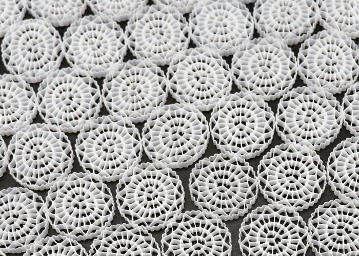 एक्वेरियम बायो बॉल फिल्टर मीडिया K1 & K3 बायोमीडिया Mbbr बड़े सतह क्षेत्र