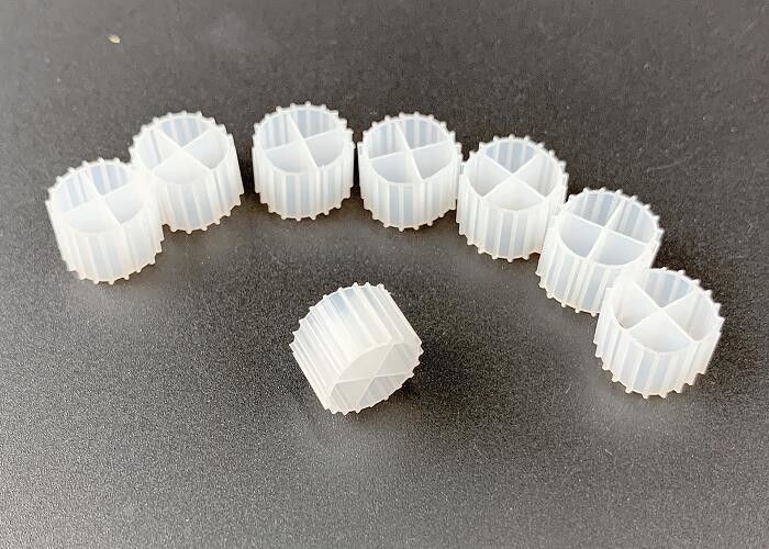 वर्जिन एचडीपीई व्हाइट 11 एमएम बायो फिल्टर मीडिया डेनिट्रीफिकेशन के लिए