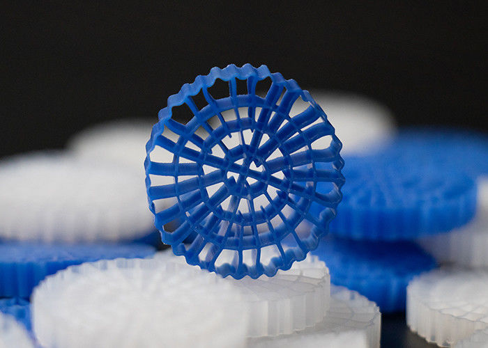 सफेद रंग चीन फैक्टरी सीधे सस्ती कीमत आरएएस प्लास्टिक फिल्टर मीडिया K5