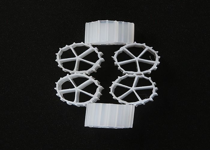 कोई भी रंगीन एचडीपीई Kaldnes K1 फ़िल्टर मीडिया बायो फिल्म फास्ट 10mm X 7mm