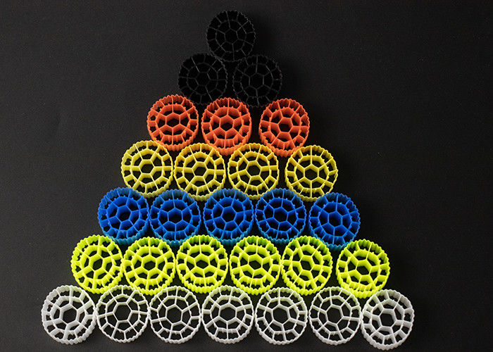 झटके प्रतिरोधी PE07 फ्लोटिंग फिल्टर मीडिया K1 माइक्रो मीडिया 35mm X 18mm