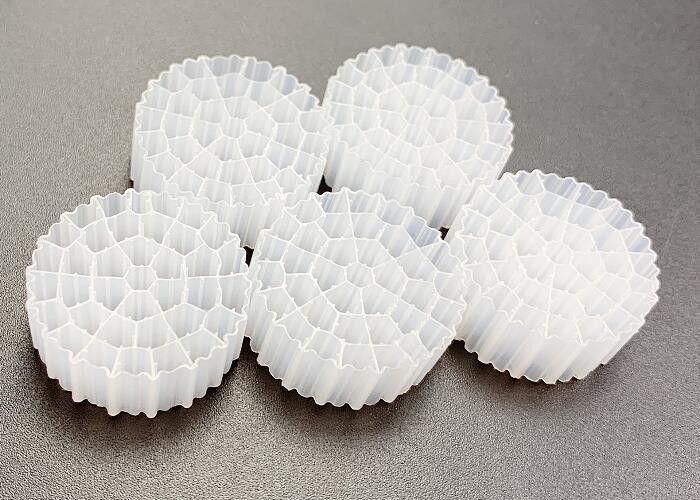 वर्जिन एचडीपीई आईएफएएस टेक्नोलॉजी एमबीबीआर फ्लोटिंग फिल्टर मीडिया सफेद रंग