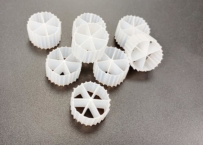 बायोसेल बायो कैरियर पीई04 6 कमरे एमबीबीआर बायो बॉल्स एनाएरोबिक टैंक के लिए फिल्टर मीडिया